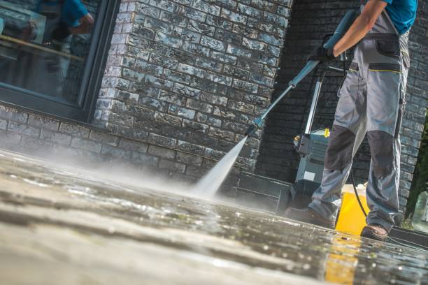 Professional  Pressure Washing Services in Lakeland Highlands, FL